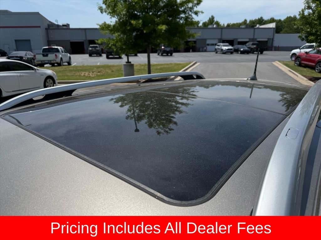 Used 2021 Jeep Cherokee Limited w/ Elite Package AWD/4WD image 9