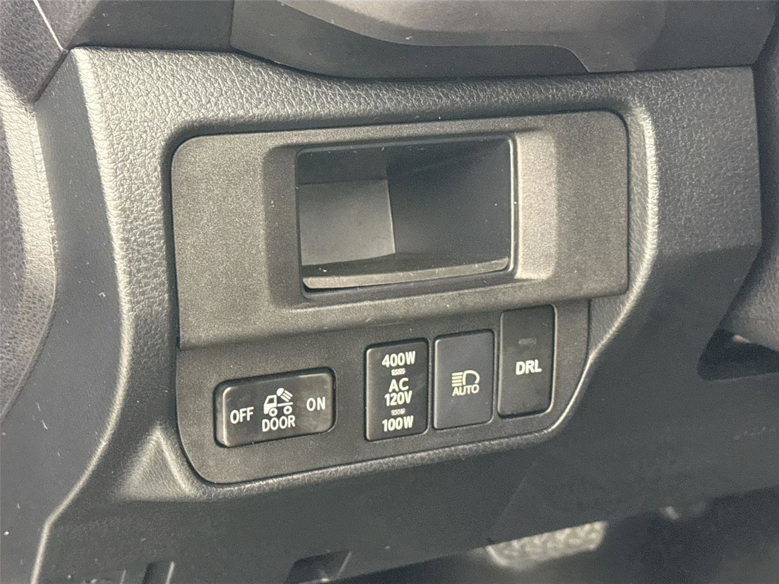 Used 2019 Toyota Tacoma TRD Off-Road image 15