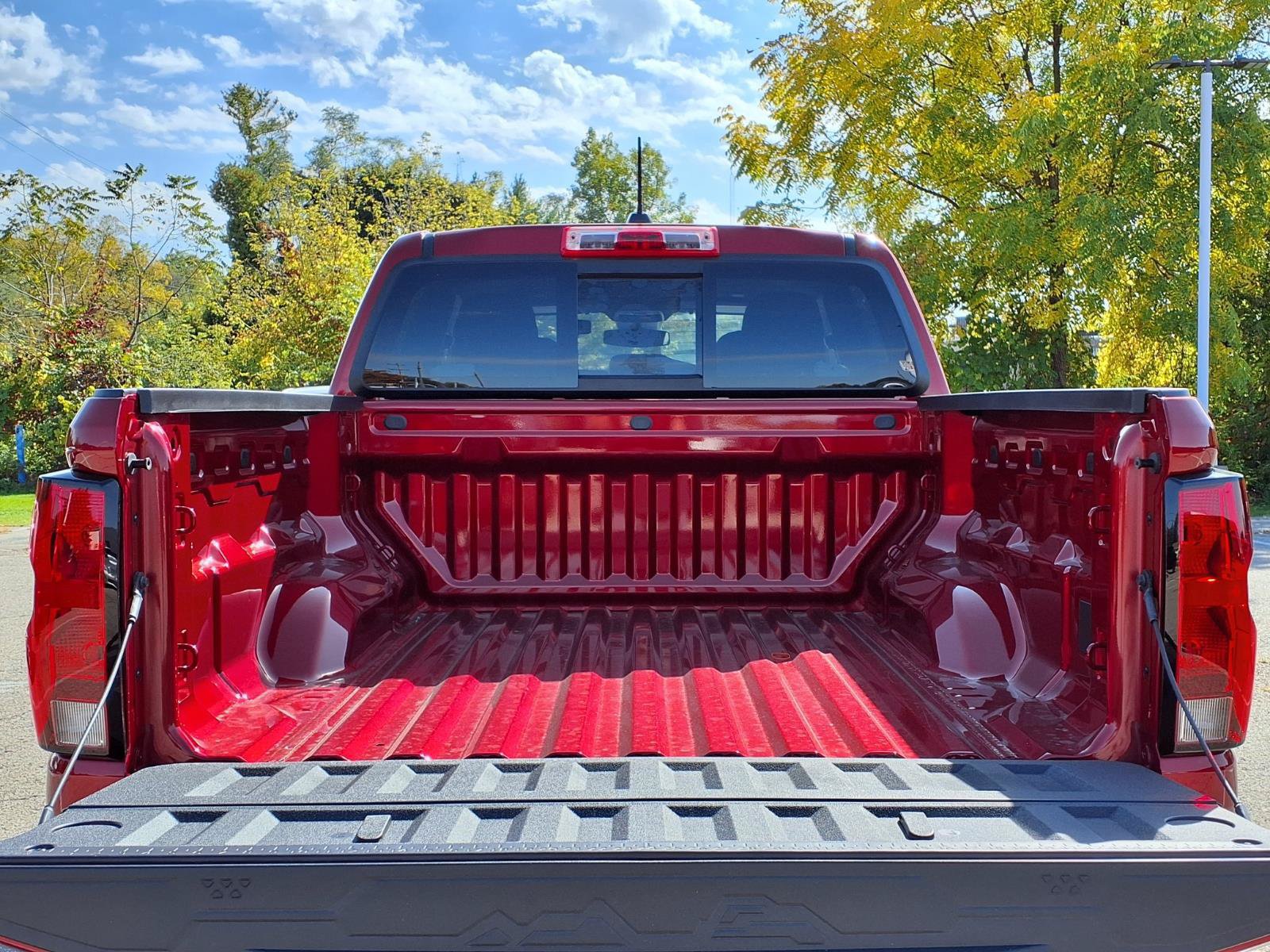 New 2026 Chevrolet Colorado Trail Boss AWD/4WD image 8