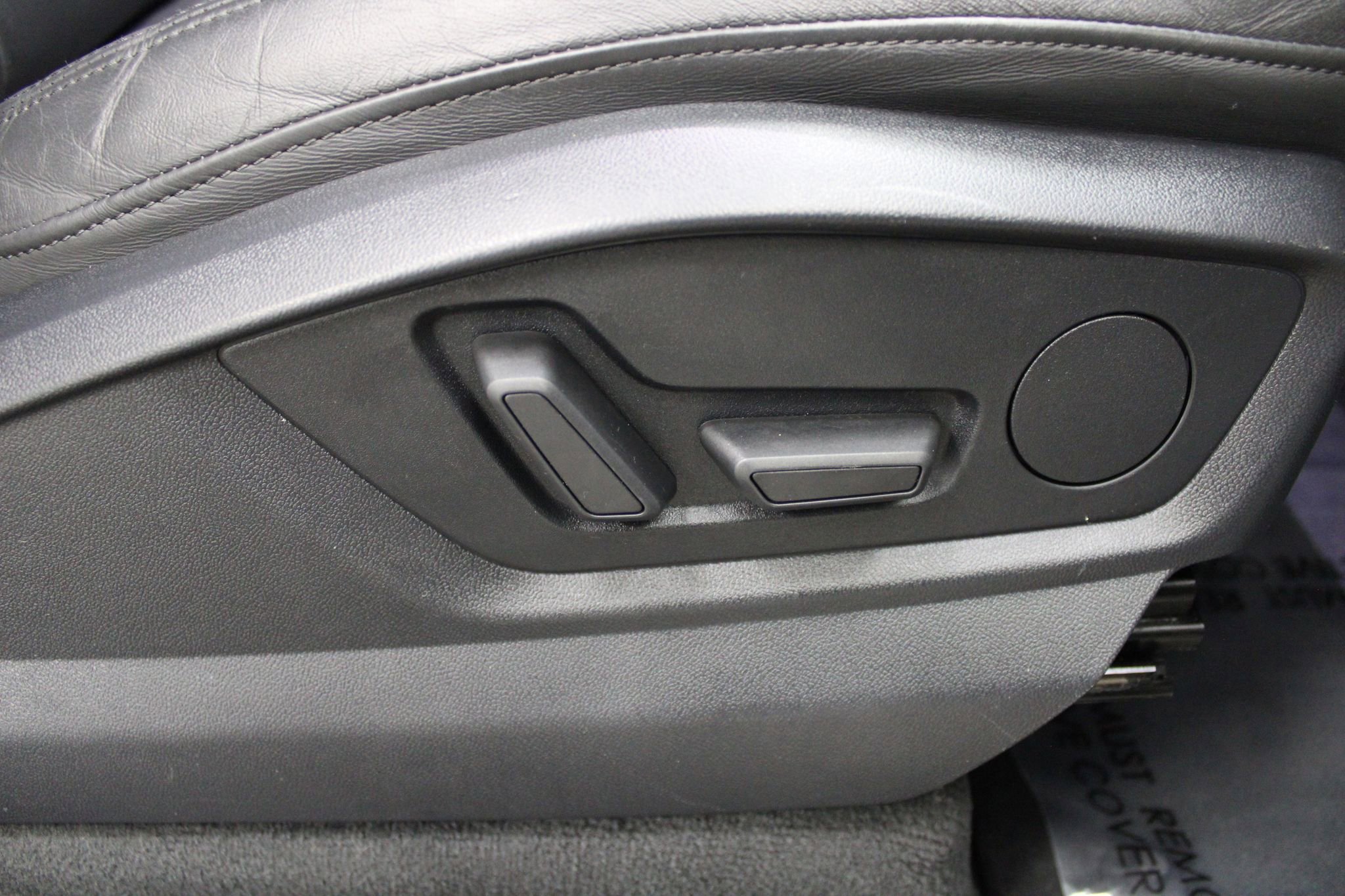 Used 2023 Audi Q7 3.0T Premium Plus AWD/4WD image 32