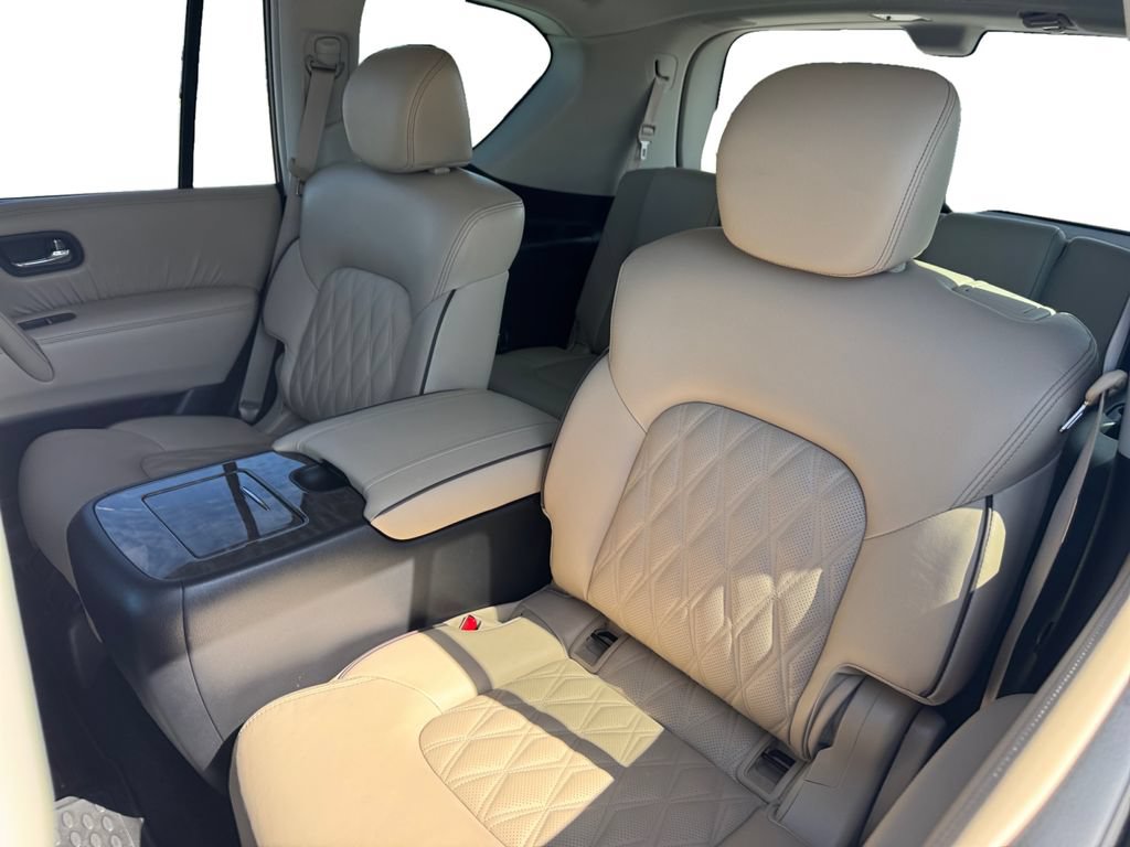 Used 2023 Nissan Armada Platinum w/ Captain's Chairs Package RWD image 13