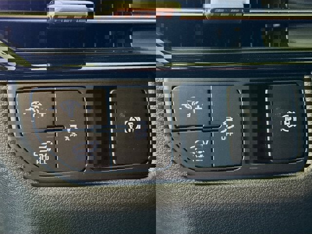 New 2026 Kia Sportage SX image 12