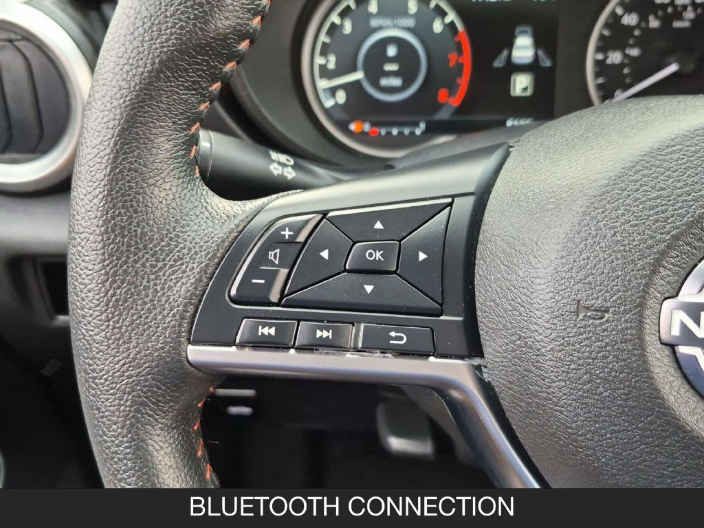 Certified 2025 Nissan Versa SR w/ Trunk Package FWD image 17