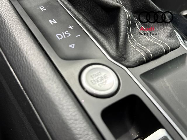 Used 2022 Volkswagen Atlas Cross Sport SE w/ Panoramic Sunroof Package image 31