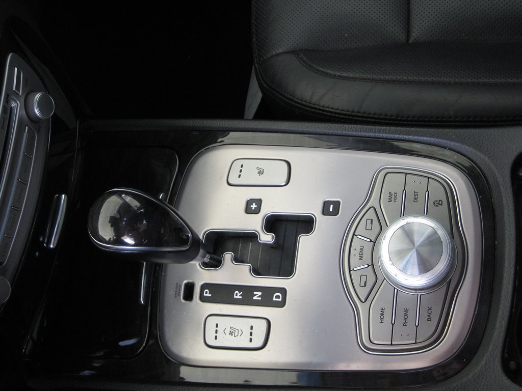 Used 2013 Hyundai Genesis 3.8 w/ Technology Pkg RWD image 20
