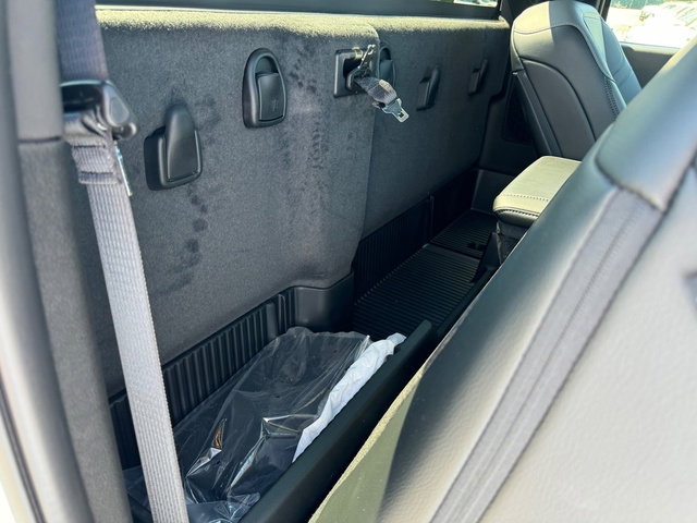New 2024 RAM 2500 Tradesman w/ Chrome Appearance Group image 19