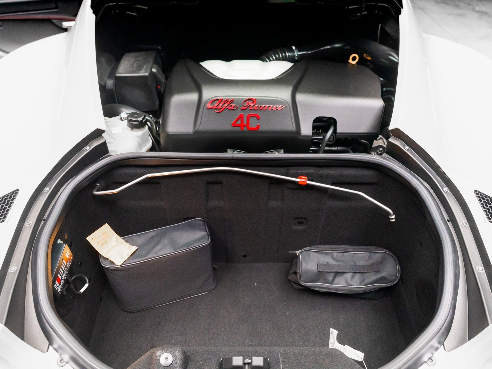 Used 2015 Alfa Romeo 4C Coupe w/ Leather Interior Group image 36