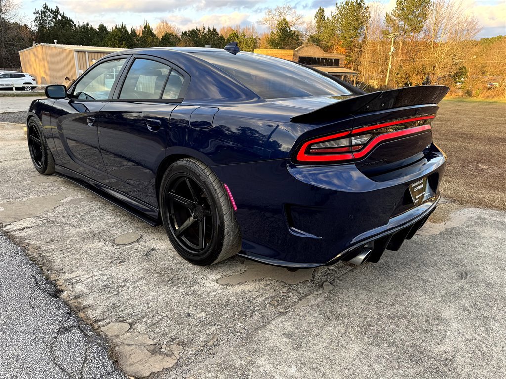 Used 2016 Dodge Charger R/T Scat Pack image 10