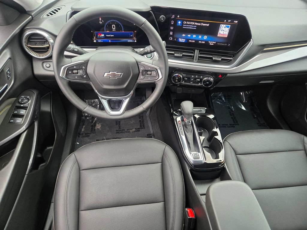 Used 2025 Chevrolet Trax ACTIV w/ Driver Confidence Package image 12