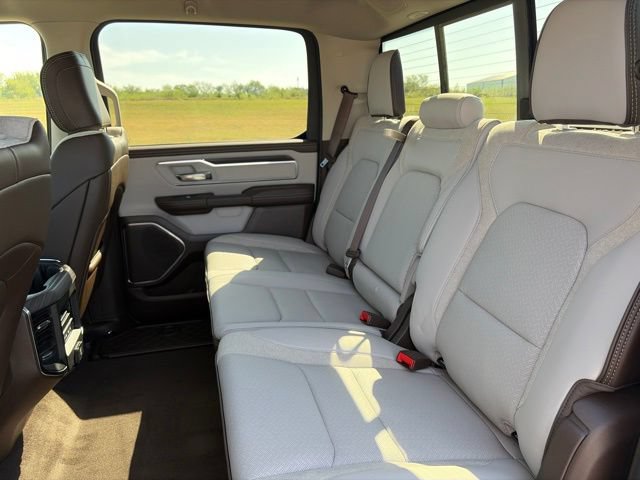 New 2027 RAM 1500 Laramie w/ Chrome Appearance Group AWD/4WD image 13