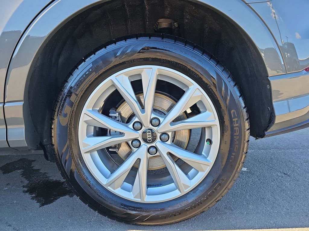 Used 2021 Audi Q3 2.0T Premium w/ Convenience Package image 37