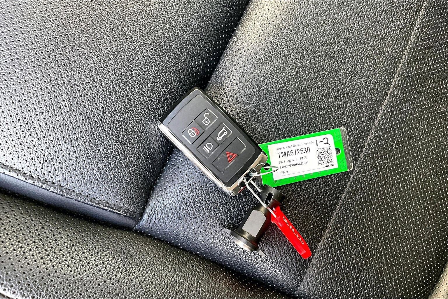 Used 2021 Jaguar F-PACE S image 11