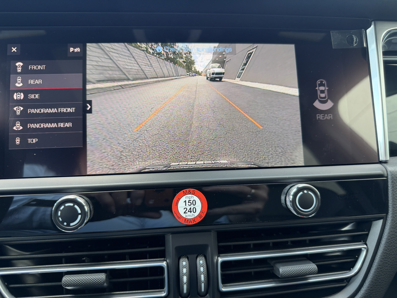 New 2026 Porsche Macan AWD/4WD image 25