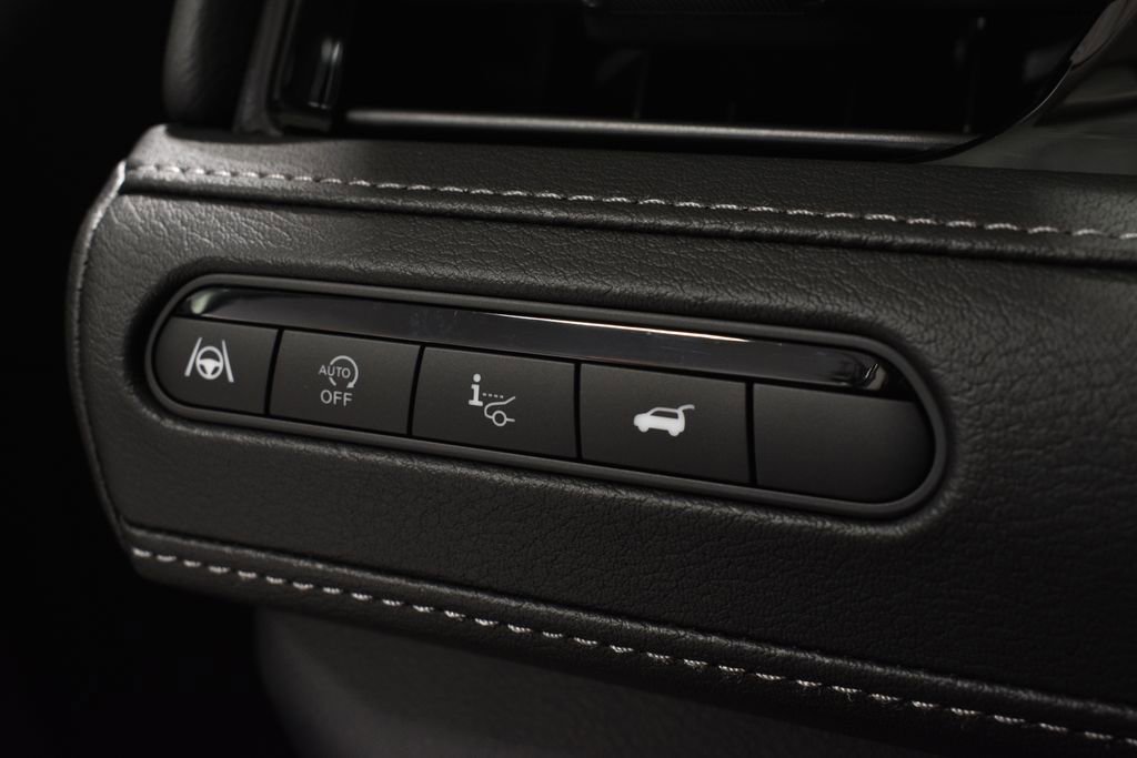 New 2026 INFINITI QX80 Luxe w/ Cargo Package image 18