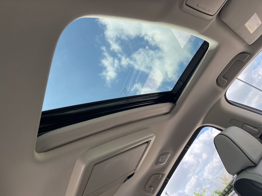 Certified 2026 Honda Odyssey Elite image 31