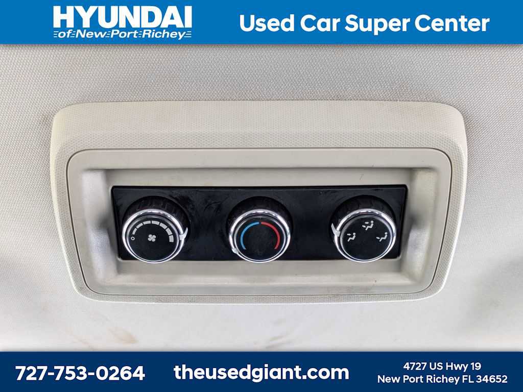 Used 2012 Dodge Journey American Value Package w/ Flexible Seating Group FWD image 17