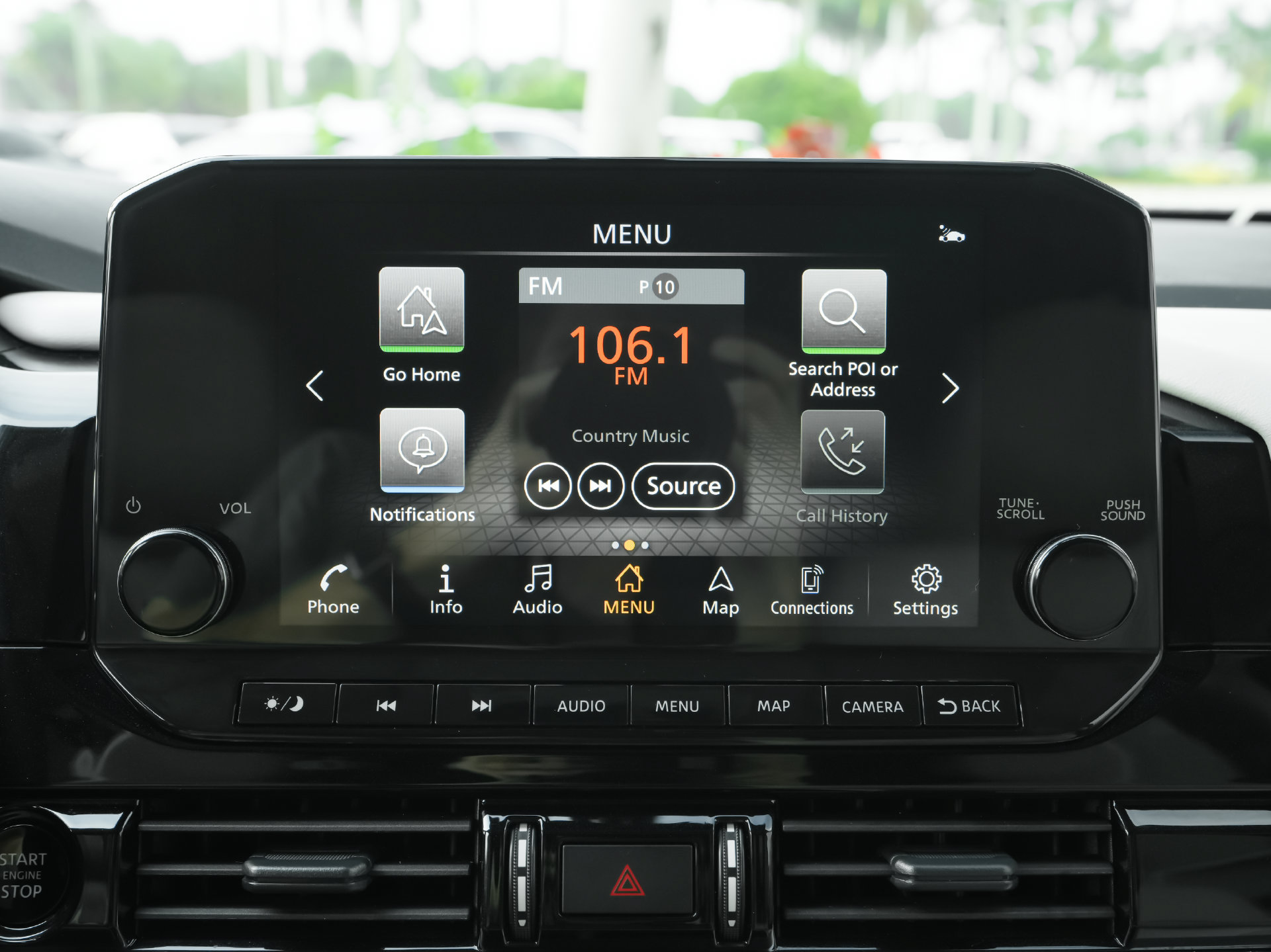 Used 2025 Nissan Pathfinder SL FWD image 16