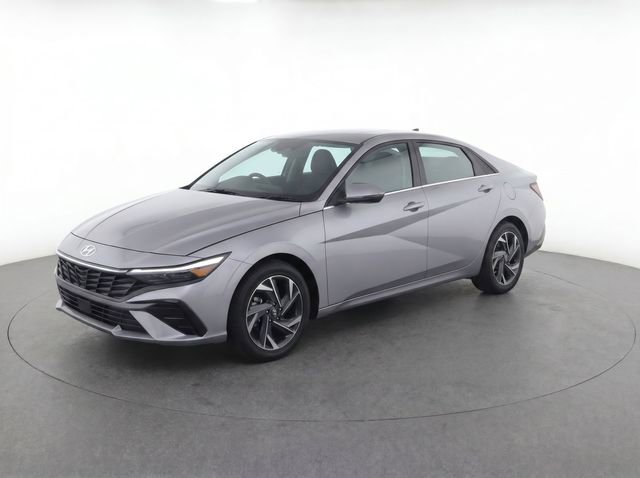 Certified 2025 Hyundai Elantra Limited FWD image 1