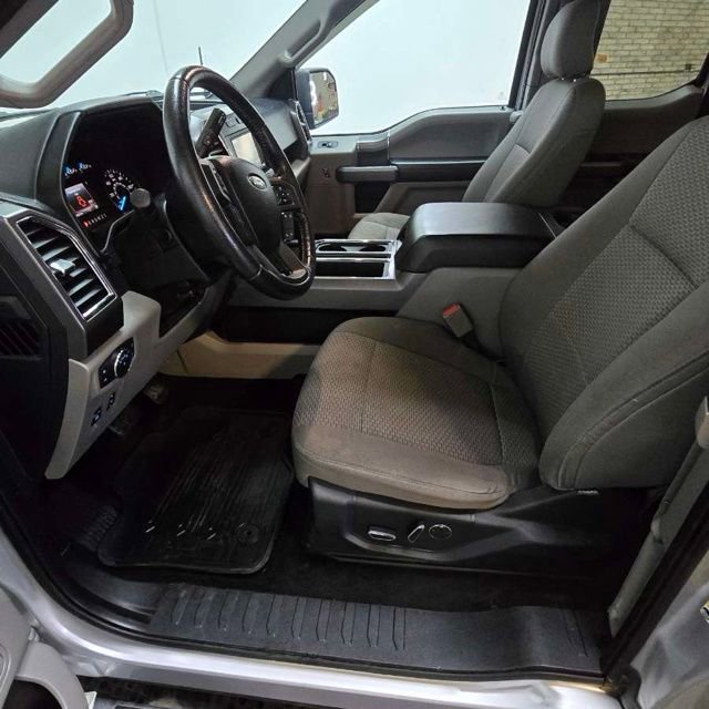 Used 2015 Ford F150 XLT w/ Equipment Group 302A Luxury image 18