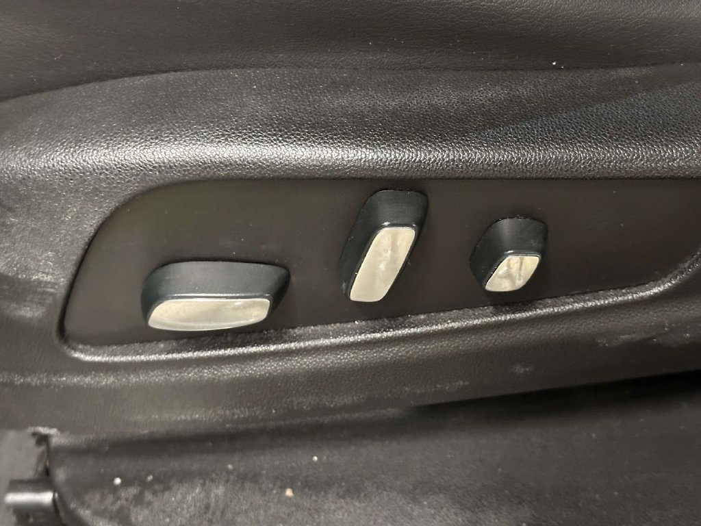 Used 2019 Cadillac XT5 Luxury FWD image 21