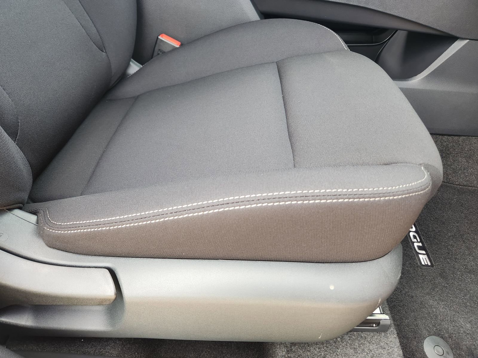 New 2026 Nissan Rogue S image 20