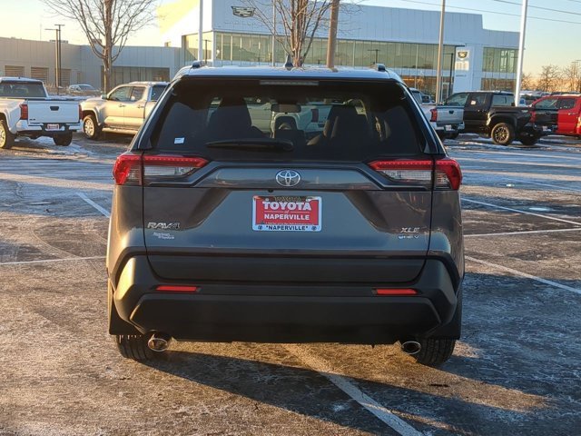 Used 2025 Toyota RAV4 XLE image 6