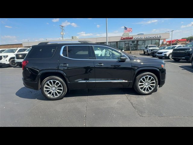 Certified 2023 GMC Acadia Denali w/ Denali Ultimate Package AWD/4WD image 9