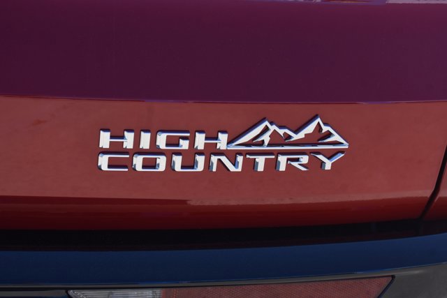 New 2026 Chevrolet Traverse High Country image 8