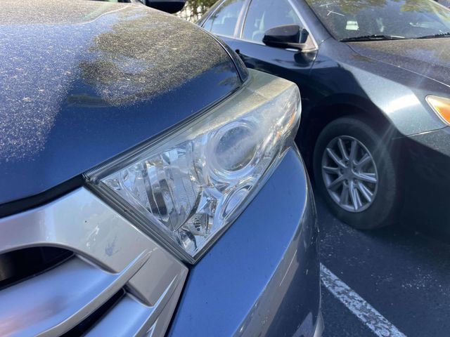 Used 2012 Toyota Highlander SE w/ Tow Pkg FWD image 6