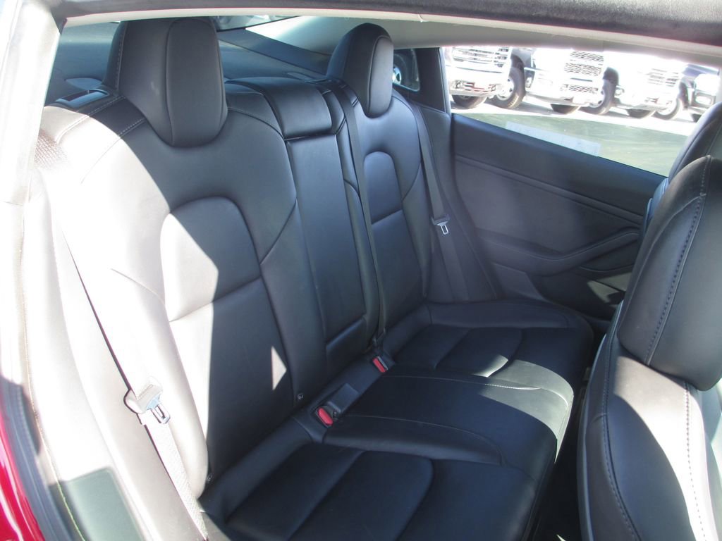 Used 2022 Tesla Model 3 Performance AWD/4WD image 22
