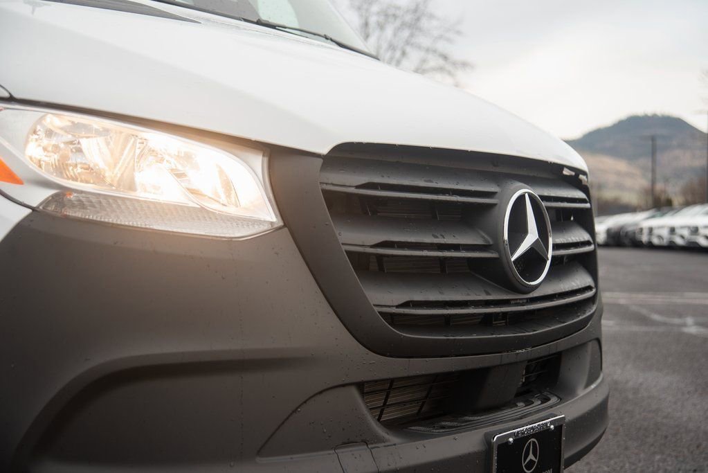 New 2025 Mercedes-Benz Sprinter 2500 image 15