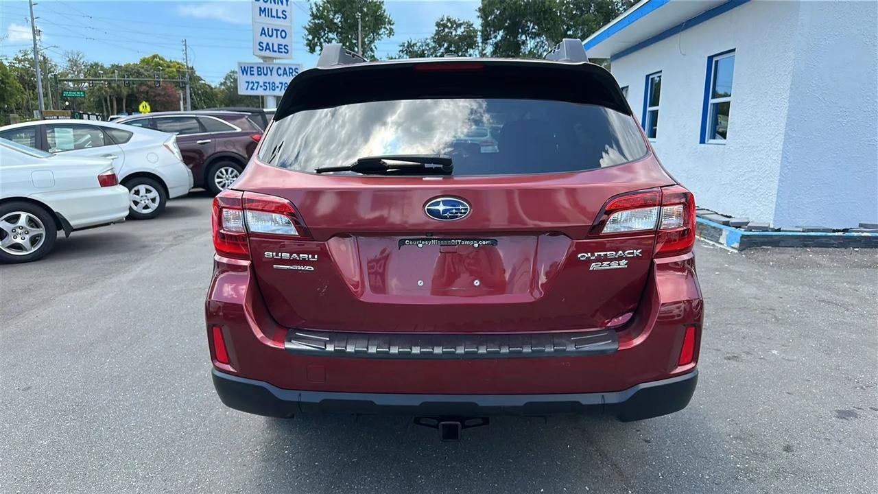 Used 2015 Subaru Outback 2.5i Limited AWD/4WD image 7