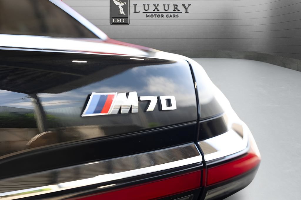 Used 2024 BMW i7 M70 AWD/4WD image 18
