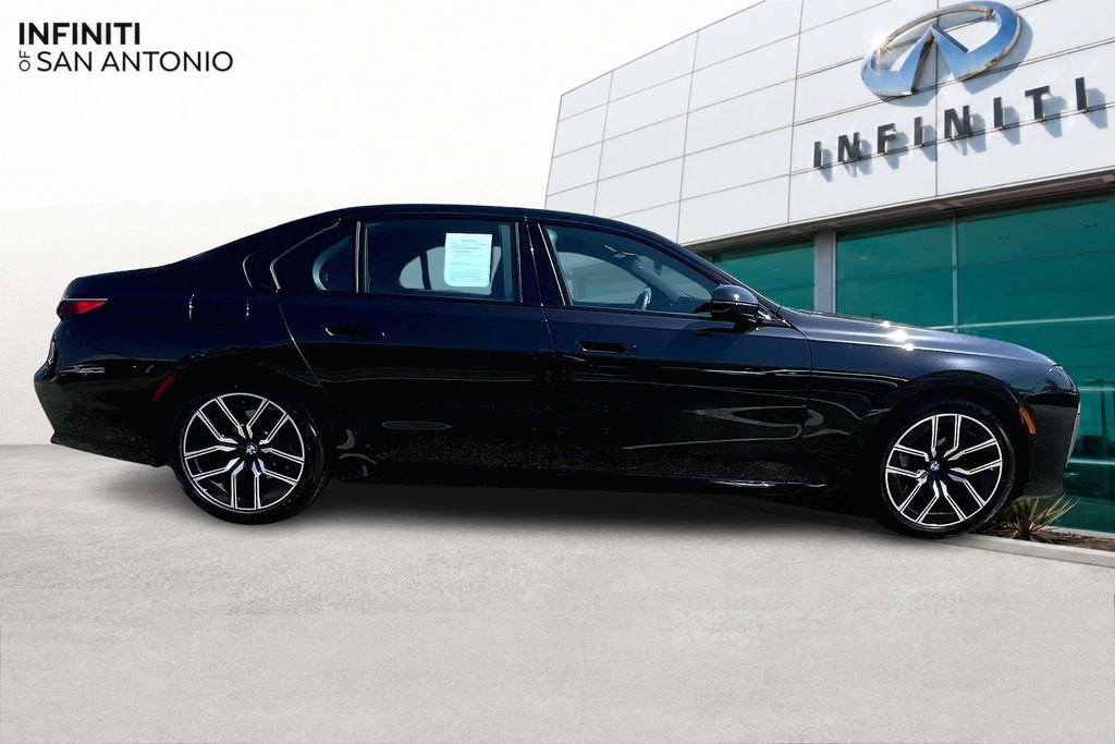 Used 2024 BMW 740i RWD image 45