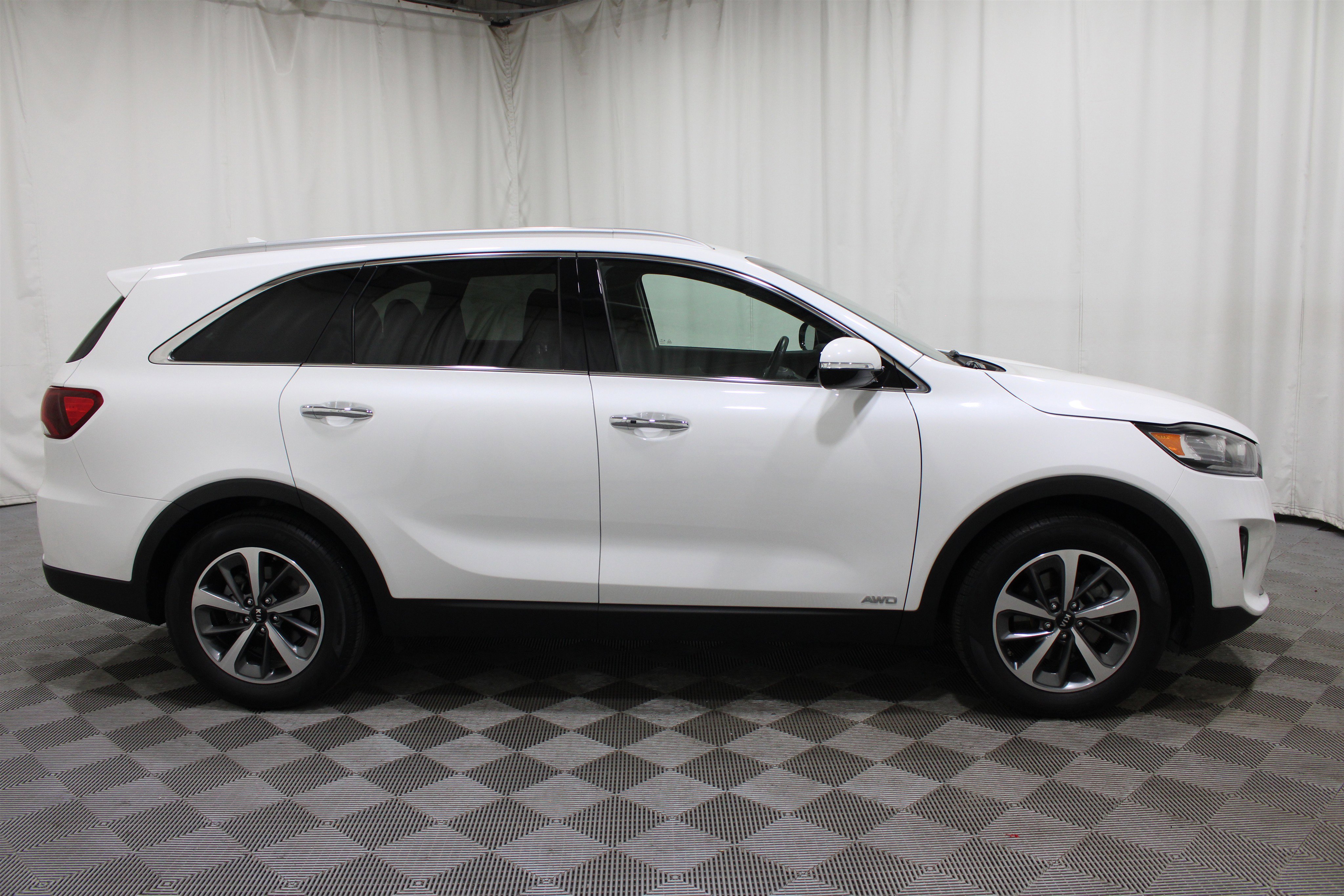 Used 2019 Kia Sorento EX image 27
