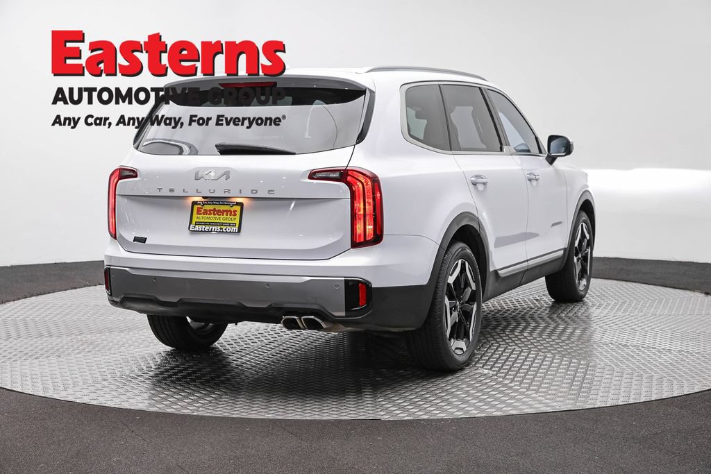 Used 2025 Kia Telluride S FWD image 6