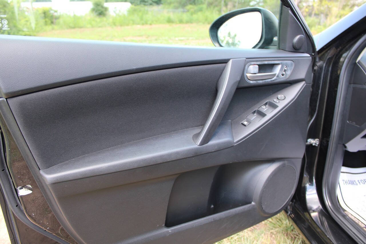 Used 2010 MAZDA MAZDA3 i Touring FWD image 15