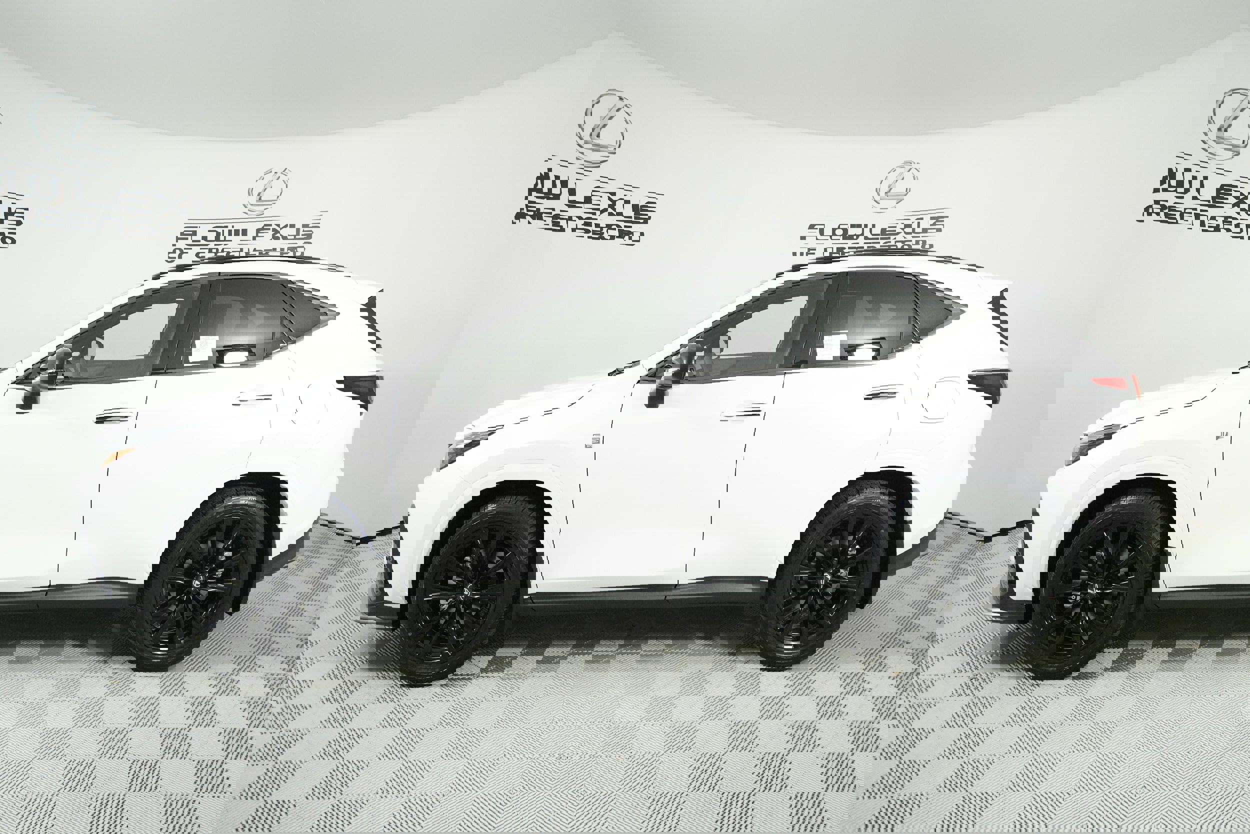 New 2026 Lexus NX 350 F Sport image 4