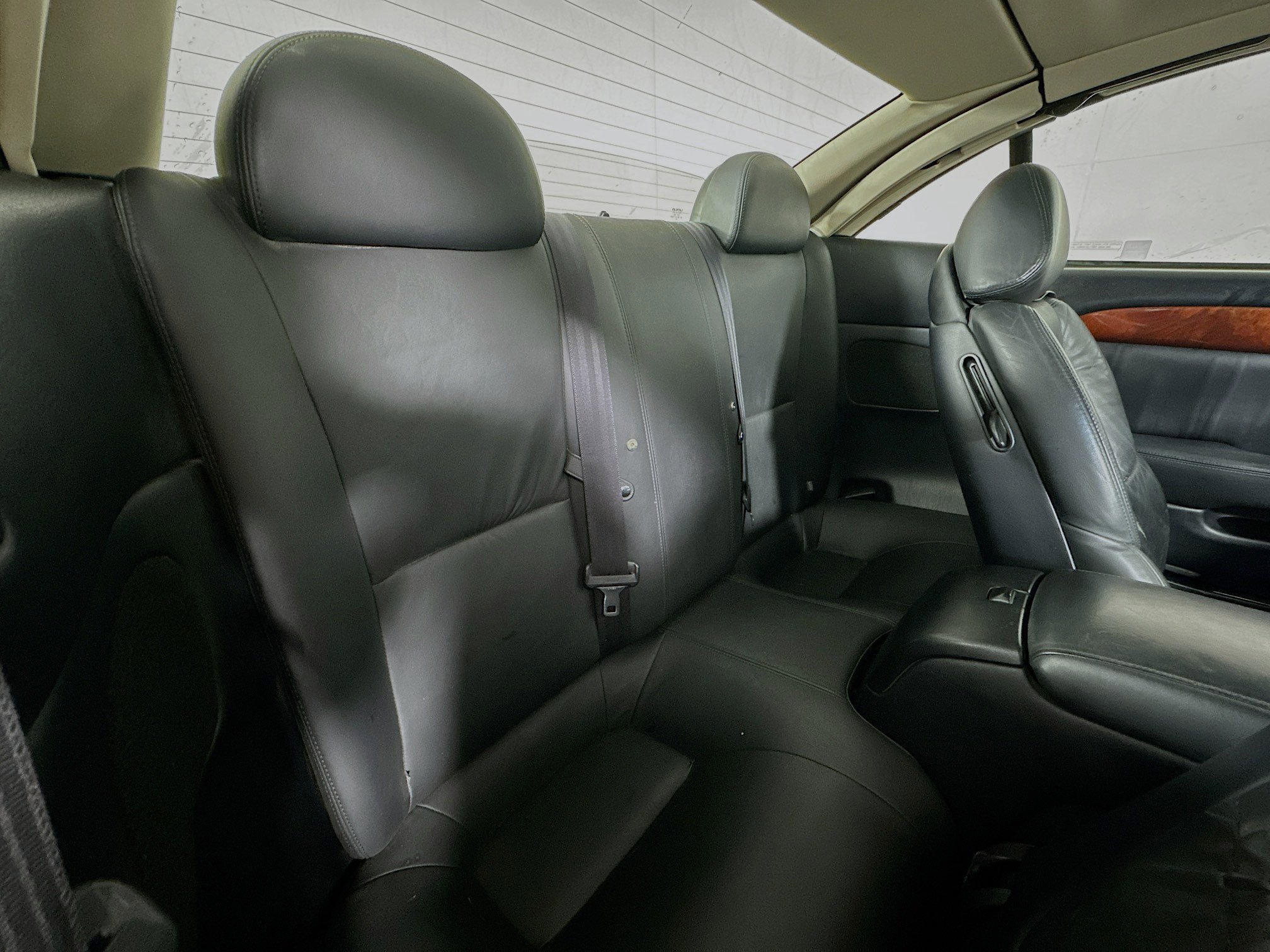 Used 2003 Lexus SC 430 Convertible image 24