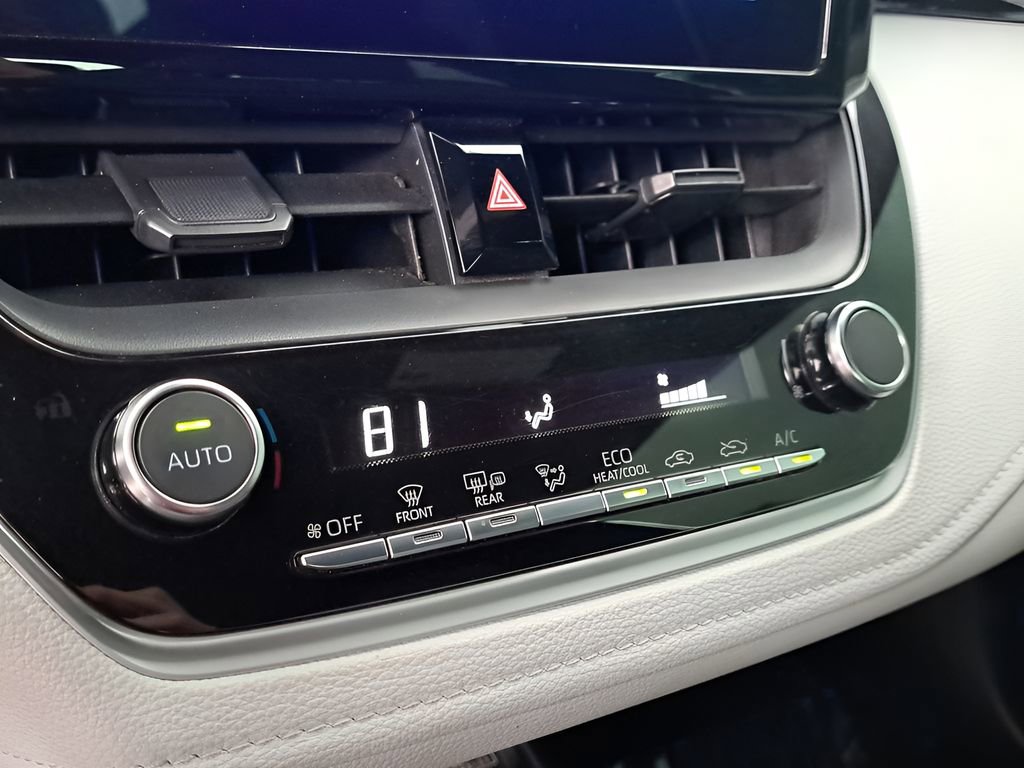 Certified 2024 Toyota Corolla SE w/ SE Premium Package image 23