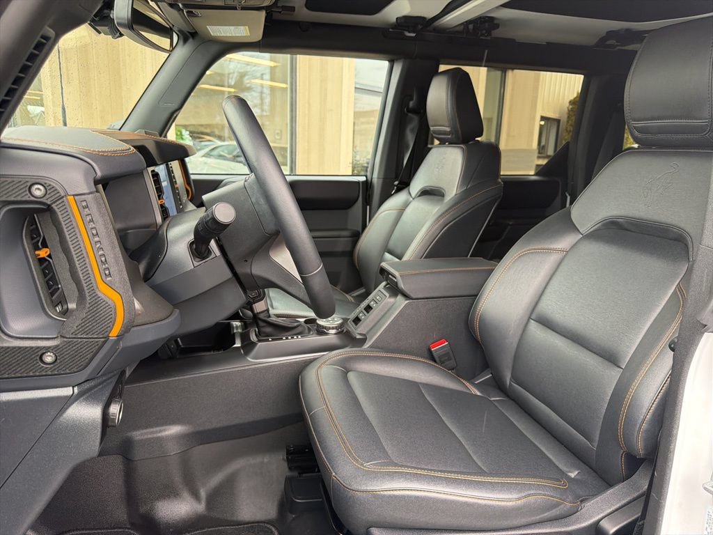 Used 2024 Ford Bronco Badlands AWD/4WD image 13