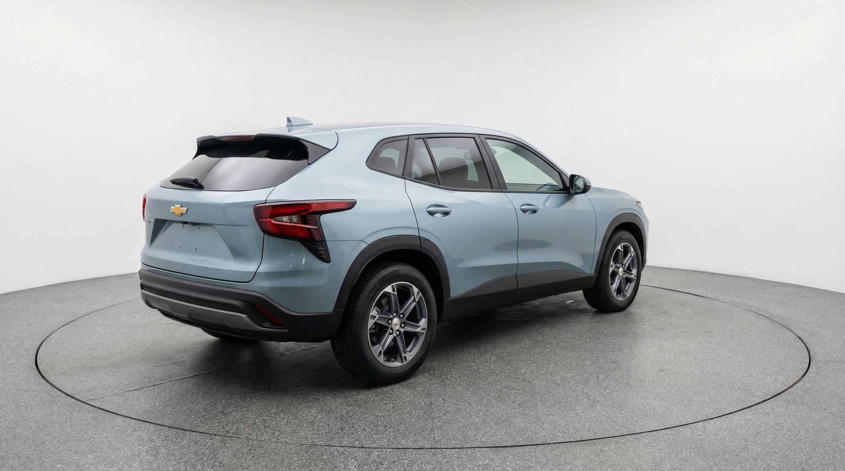 Used 2025 Chevrolet Blazer LT FWD image 9