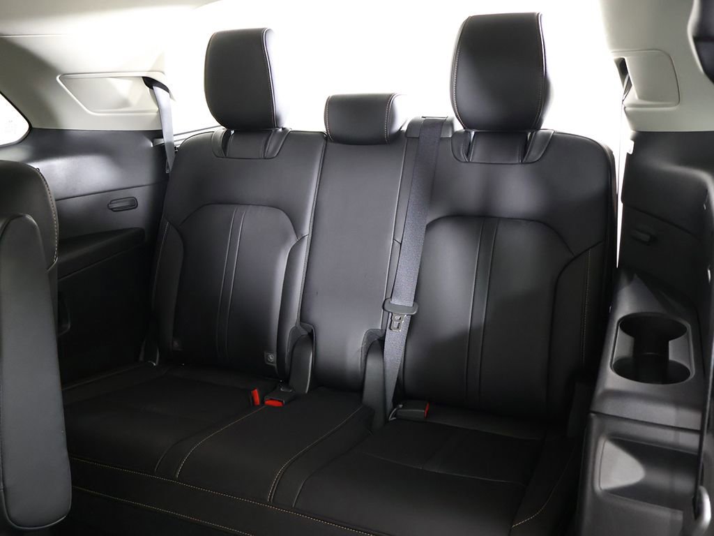 Used 2025 MAZDA CX-90 3.3 Turbo w/ Preferred Package image 37