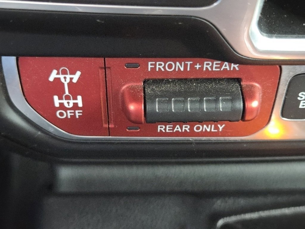 Used 2018 Jeep Wrangler Unlimited Rubicon image 11