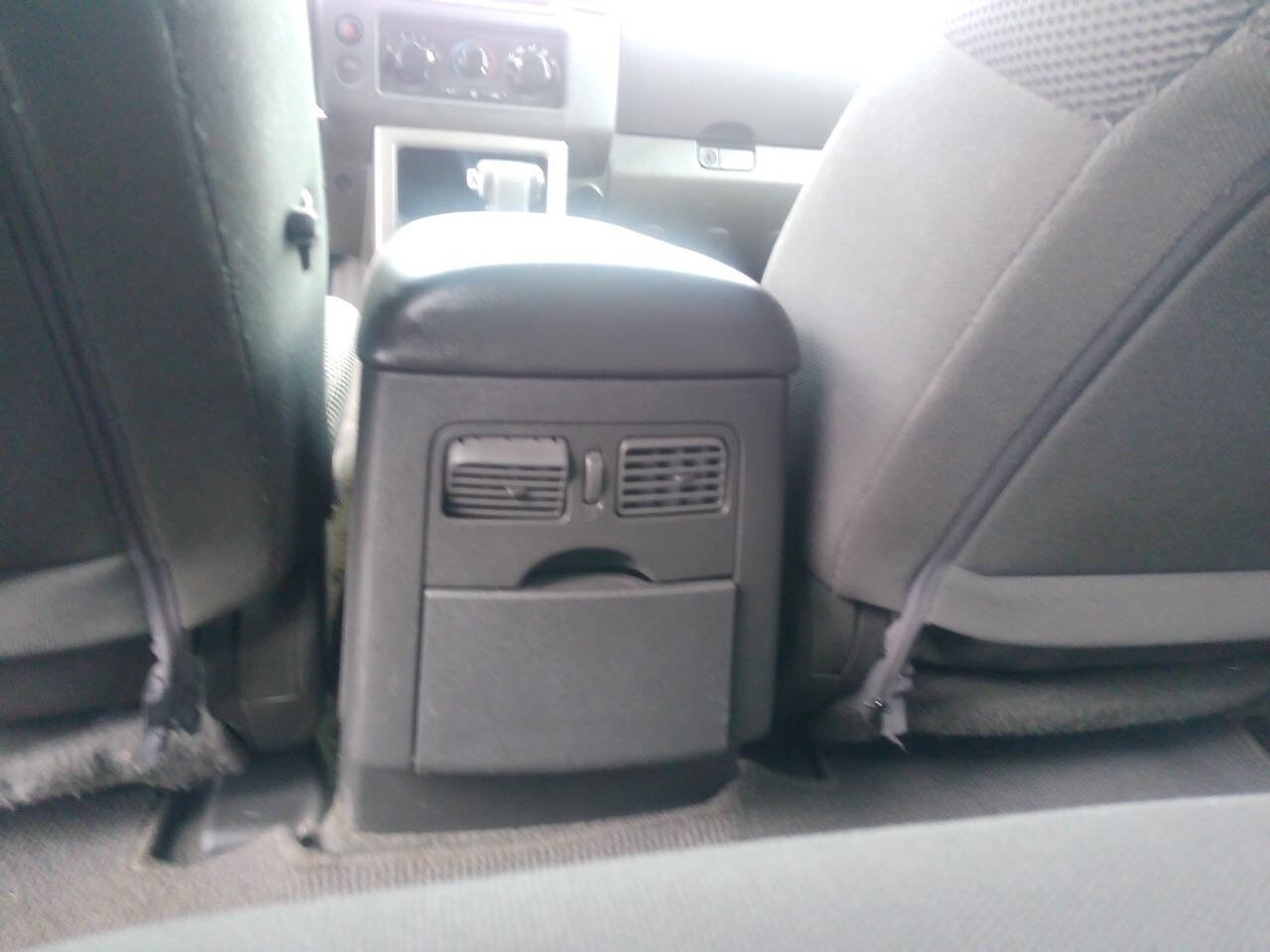 Used 2009 Nissan Pathfinder S image 30