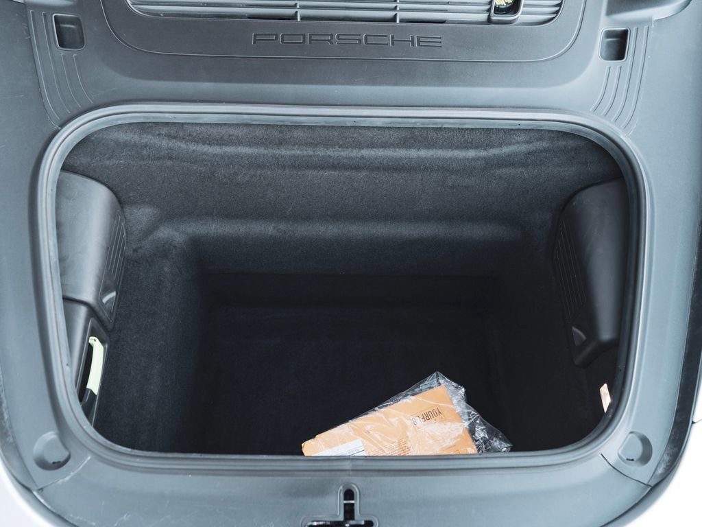 Used 2017 Porsche 911 Turbo S image 34