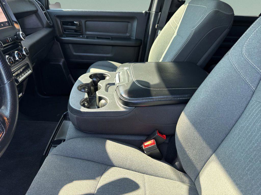 Used 2024 RAM 3500 Tradesman w/ Chrome Appearance Group AWD/4WD image 20