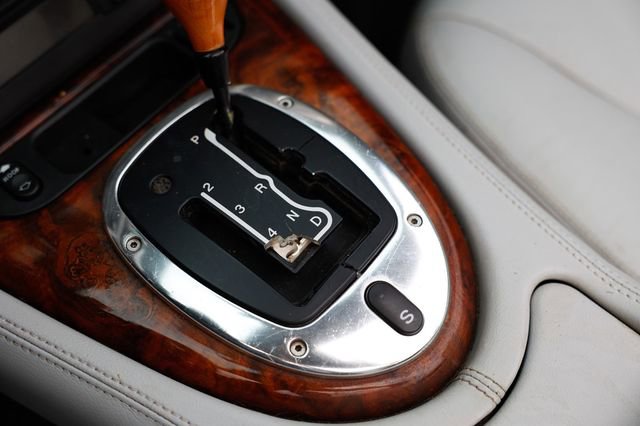 Used 2003 Jaguar XK8 Convertible image 39