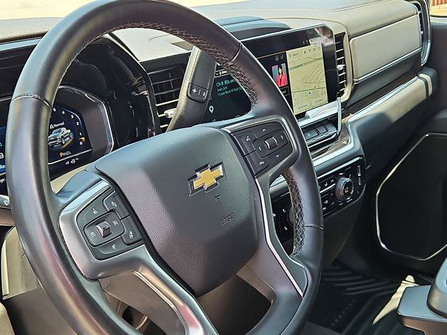 Used 2025 Chevrolet Silverado 1500 LT RWD image 12