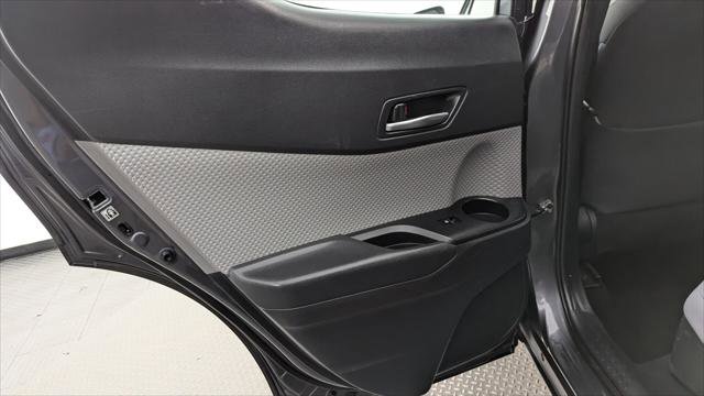 Used 2019 Toyota C-HR XLE image 16